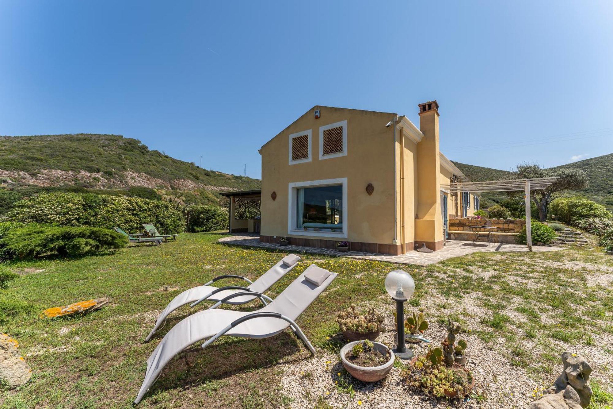 B&B Calata Di Soli Miniera dellʼArgentiera Buitenkant foto