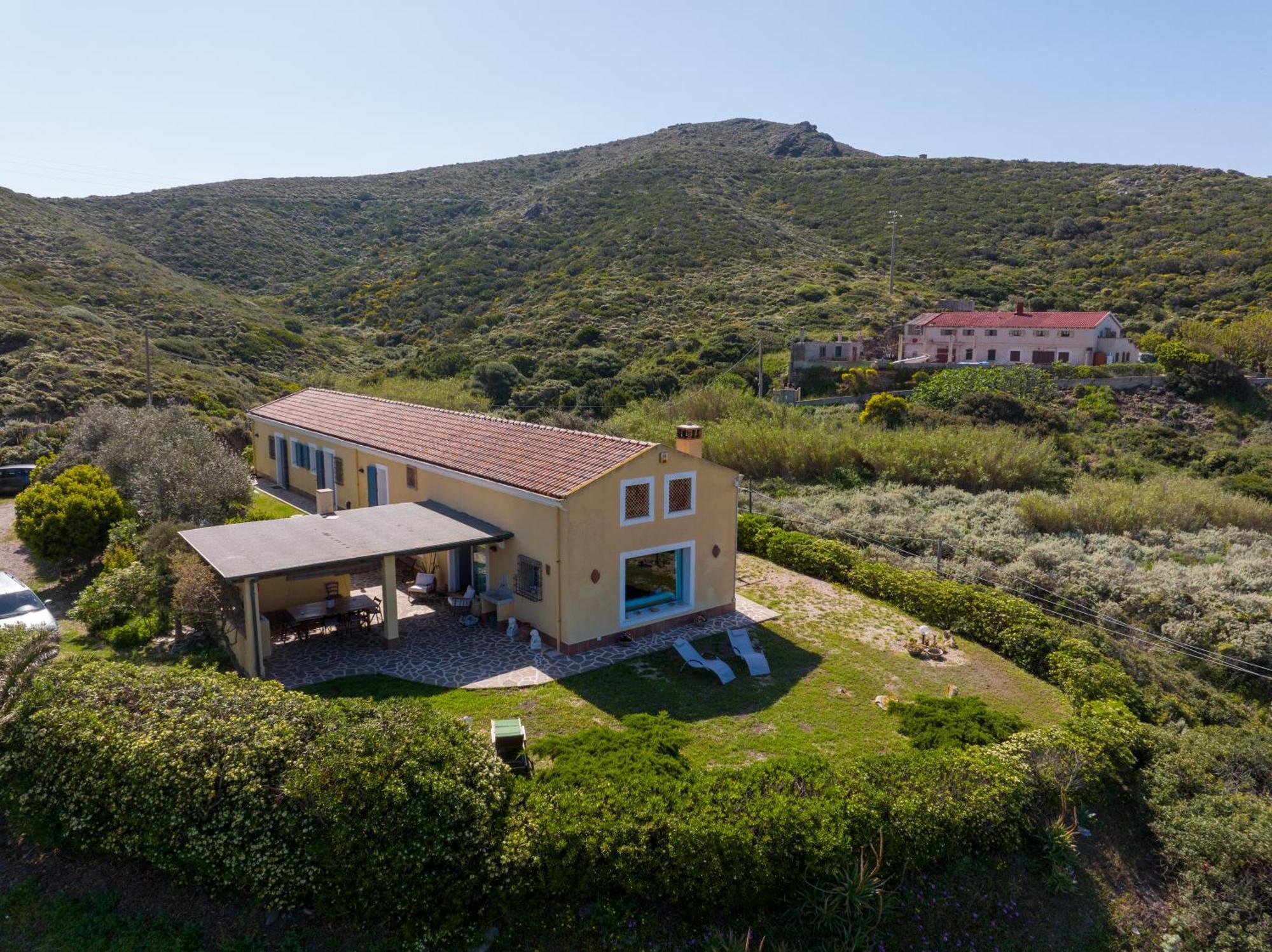 B&B Calata Di Soli Miniera dellʼArgentiera Buitenkant foto