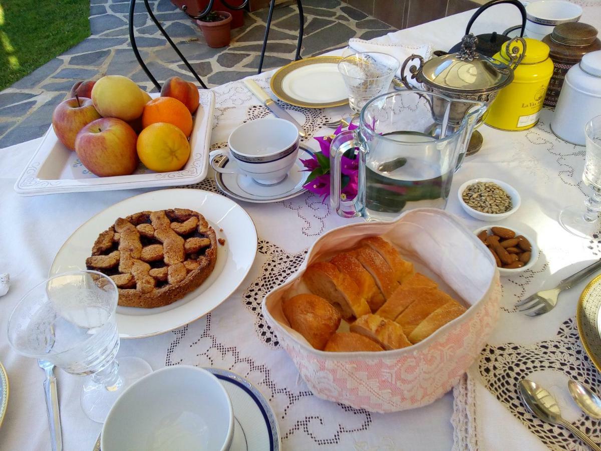 B&B Calata Di Soli Miniera dellʼArgentiera Buitenkant foto